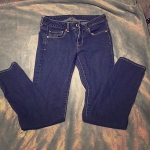 American eagle Wonens jeans size 4 regular